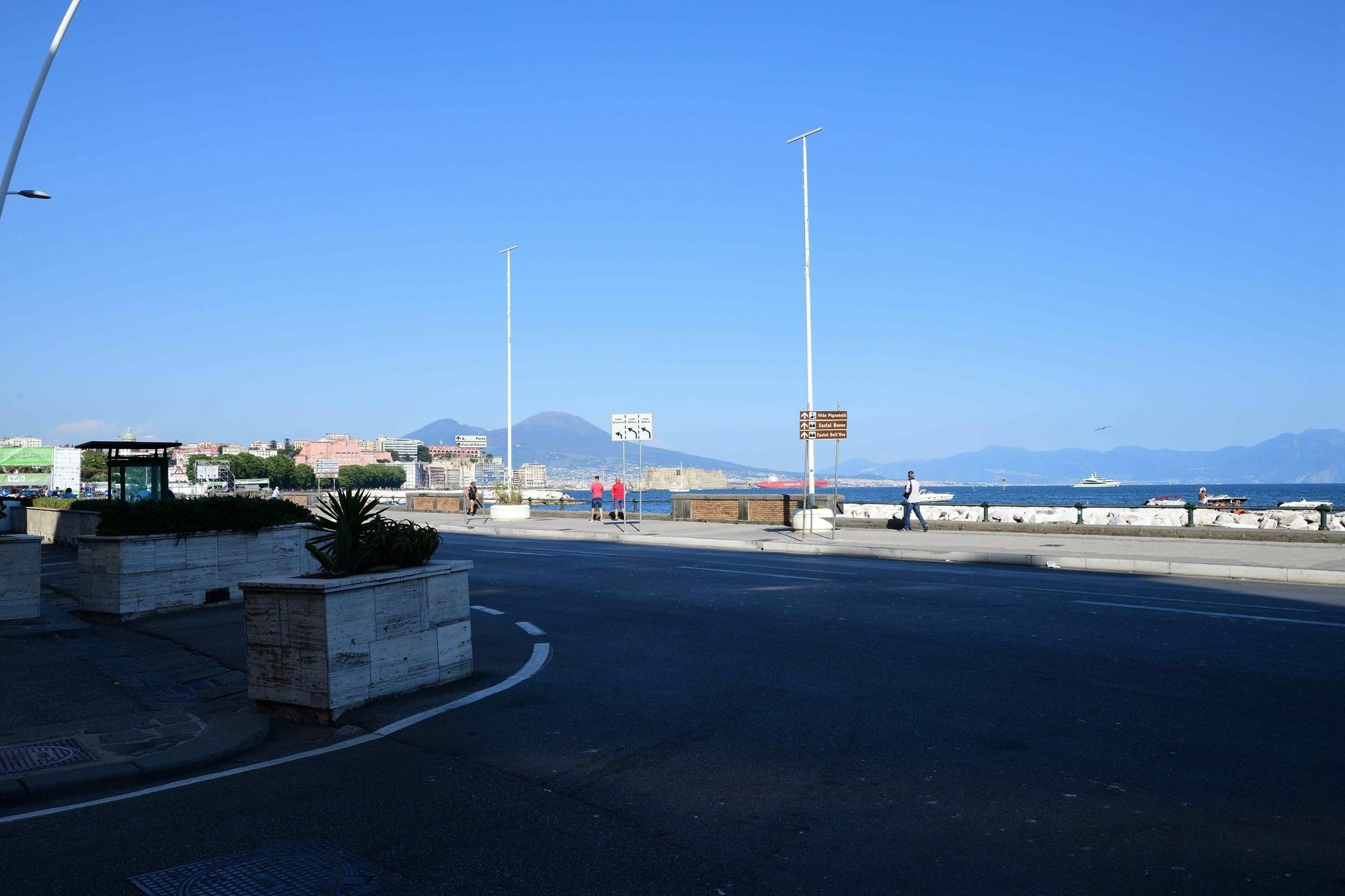 50 Suite Guesthouse Napoli Eksteriør bilde
